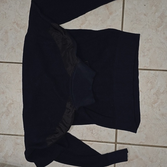 Men's Black Sweater - Picture 2 of 3